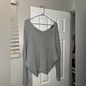 Rue 21 Gray V-Neck Women's Sweater